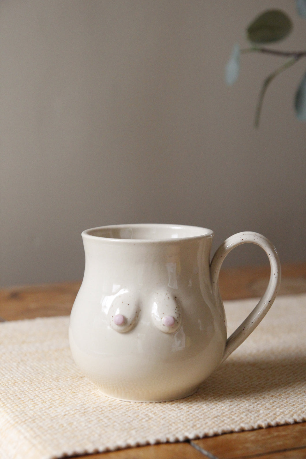 ⭐️ Cream Boob Mug #004