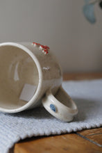 Load image into Gallery viewer, Lobster &amp; Lighthouse Mug + Oyster thumb rest🦞🌊🦪#017
