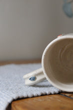 Load image into Gallery viewer, Lobster &amp; Lighthouse Mug + Oyster thumb rest🦞🌊🦪#018
