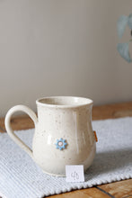 Load image into Gallery viewer, Flower Mug 🌸 #040
