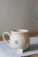 Load image into Gallery viewer, Flower Mug 🌸 #041
