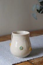 Load image into Gallery viewer, Flower Mug 🌸 #042
