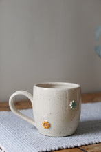 Load image into Gallery viewer, Flower Mug 🌸 #043
