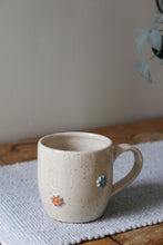 Load image into Gallery viewer, Flower Mug 🌸 #043
