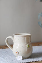 Load image into Gallery viewer, Flower Mug 🌸 #045
