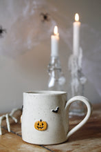 Load image into Gallery viewer, Pumpkin + Bat Mug🎃🖤#041
