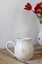 Load image into Gallery viewer, Flower Mug🌼#043
