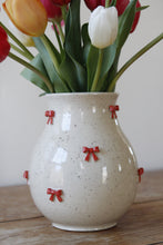 Load image into Gallery viewer, Bow Vase
