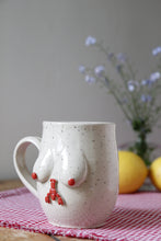 Load image into Gallery viewer, Lobster Boob Mug🦞❤️#005
