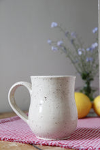 Load image into Gallery viewer, Freshly Squeezed Boob Mug🍋💛#009

