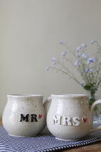 Load image into Gallery viewer, Mr &amp; Mrs Mugs❤️#057
