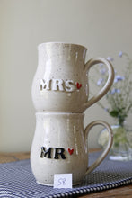 Load image into Gallery viewer, Mr &amp; Mrs Mugs❤️#058
