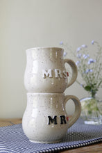 Load image into Gallery viewer, Mr &amp; Mrs Mugs❤️#059
